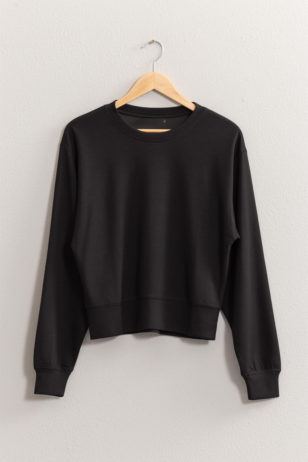 Tomboy Classic Crew Neck Sweatshirt-Black