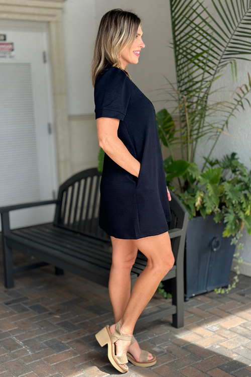 Margie Textured Short Sleeve Dress-Black
