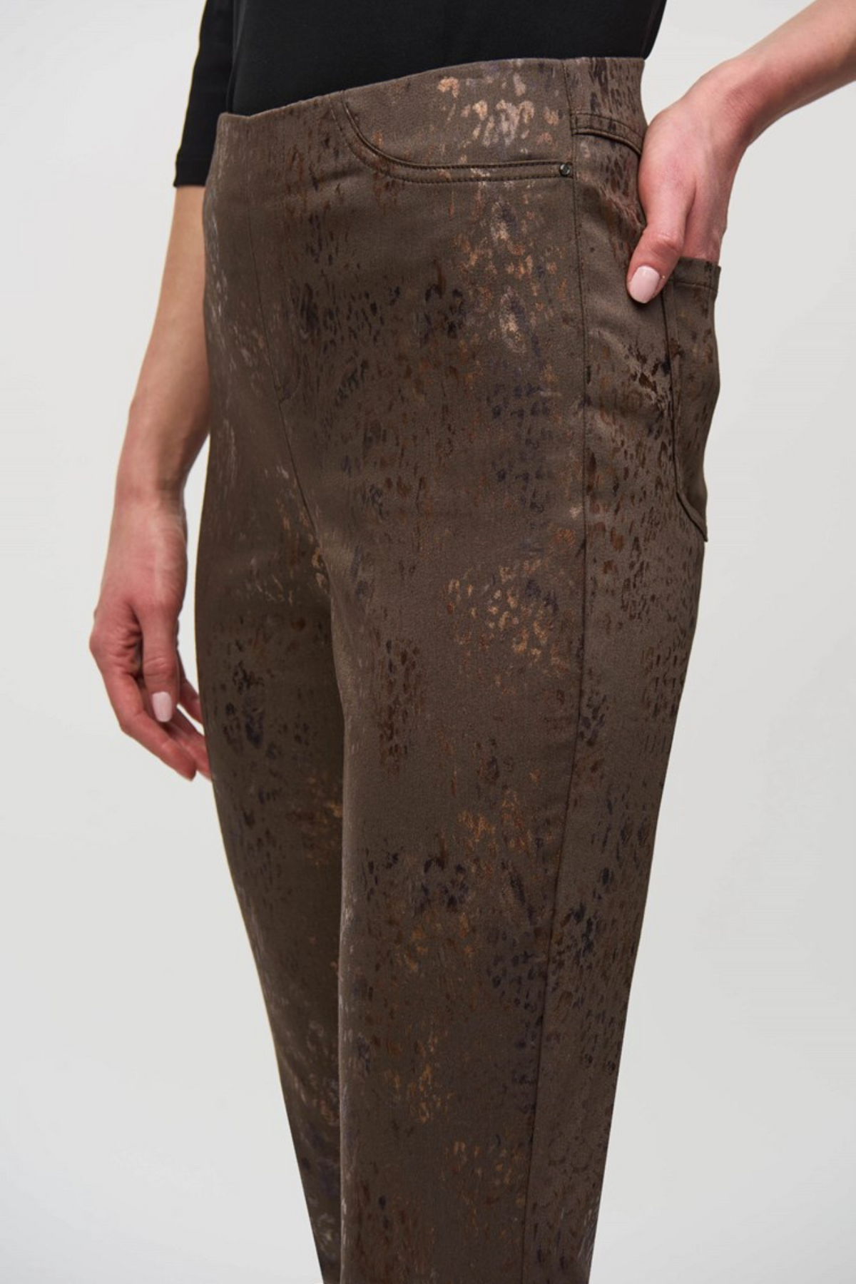 Joseph Ribkoff Foiled Animal Classic Slim Pants