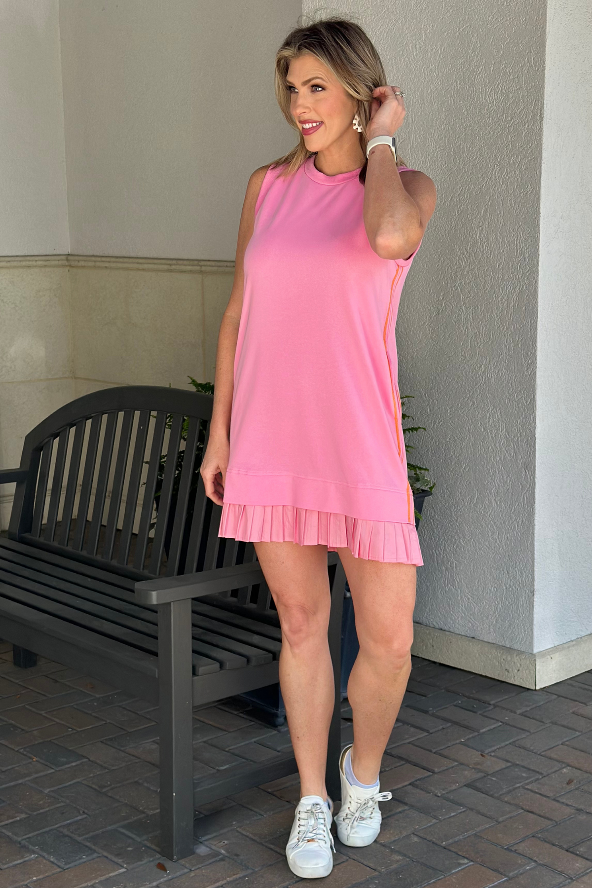 Pink Pleated Hem Sleeveless Dress